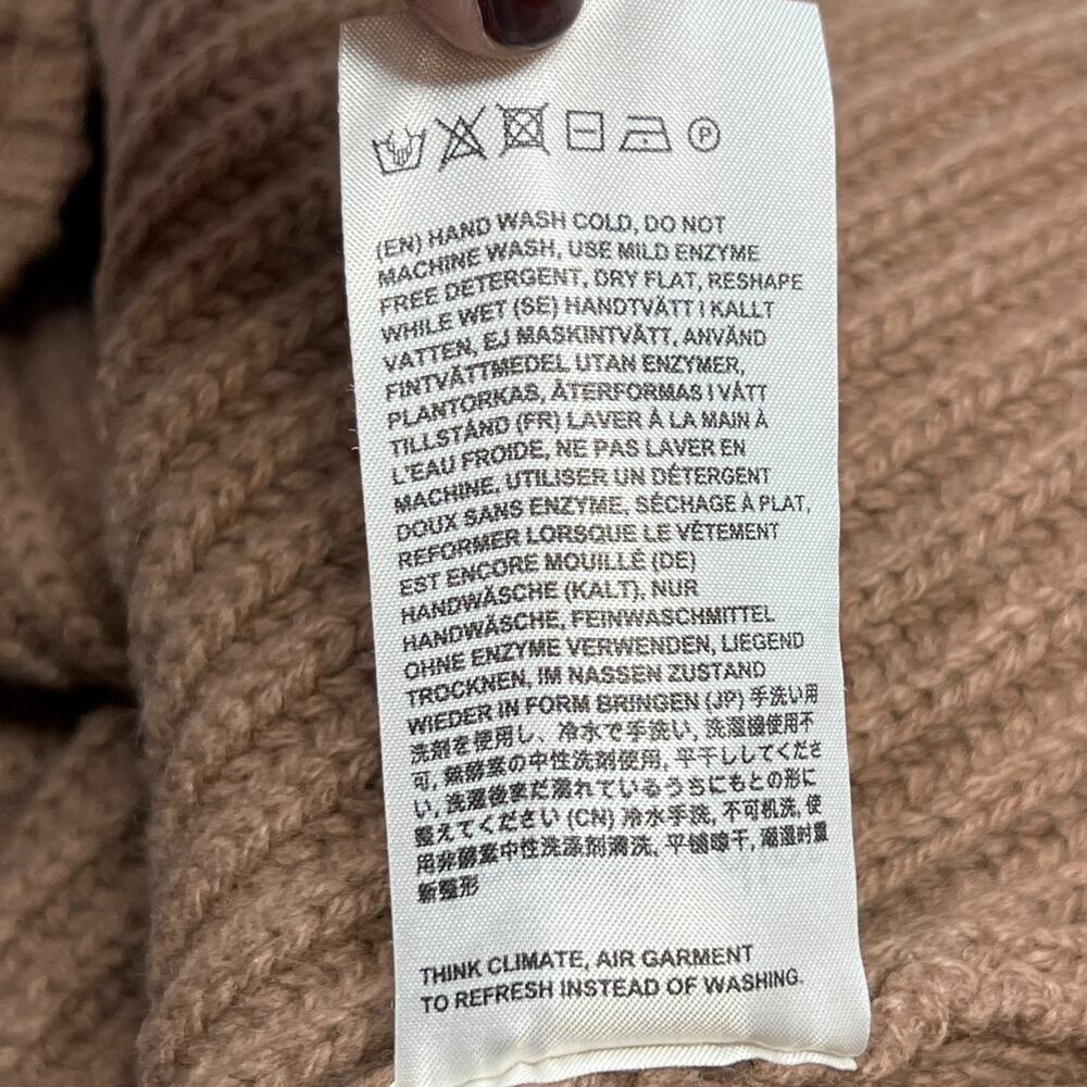 Acne Studios Deborah 100% Wool V-Neck Sweater Size XS - Picture 7 of 8